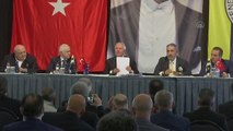 Fenerbahçe Kulübünün eski başkanı Aziz Yıldırım, mevcut başkan Ali Koç'u eleştirdi (2)
