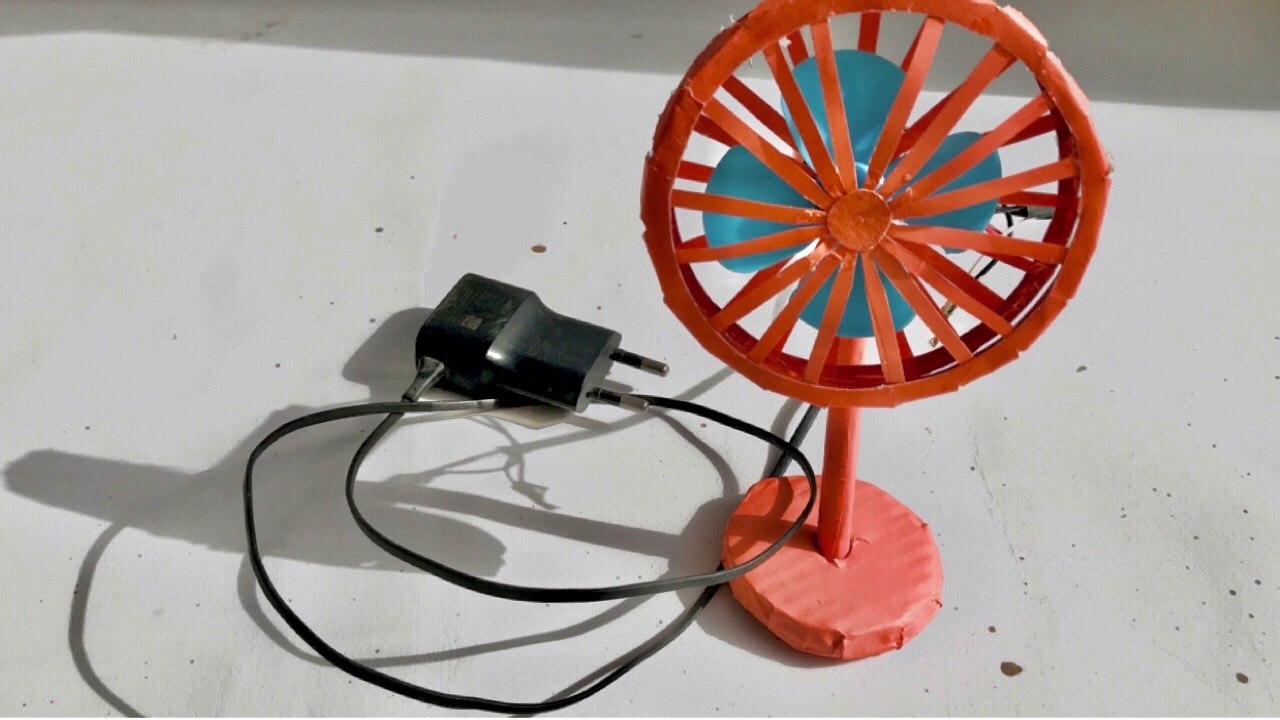 DC  Motor fan connect with mobile charger | mini table fan
