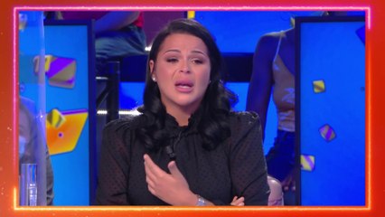 Sarah Fraisou en larmes sur le plateau de TPMP