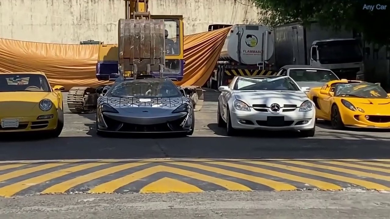 Les autorités philippines détruisent 21 voitures de sport et de collection saisies à leurs propriétaires