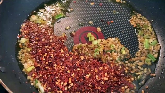 SPICY Chilli Garlic Noodles | Learn to Make Easy noodles Recipe