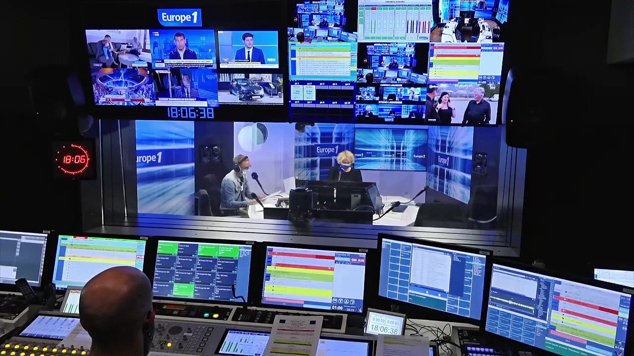 Régionales : pour Clémentine Autain (LFI), Manuel Valls est "un homme qui a perdu toute boussole"