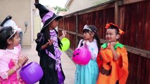 Emma Jannie & Wendy Pretend Play Halloween Trick Or Treat Costume Dress Up For Candy Haul