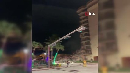 Florida'da çok katlı bina kısmen çöktü
