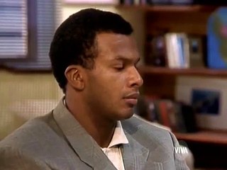 A PRÓXIMA VÍTIMA - Jefferson se assume que é gay para a famílai