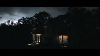 Paranormal Trailer (2009)