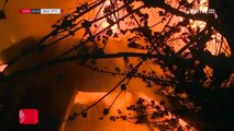 Bomberos controlan el incendio en una vivienda abandonada en La Paz