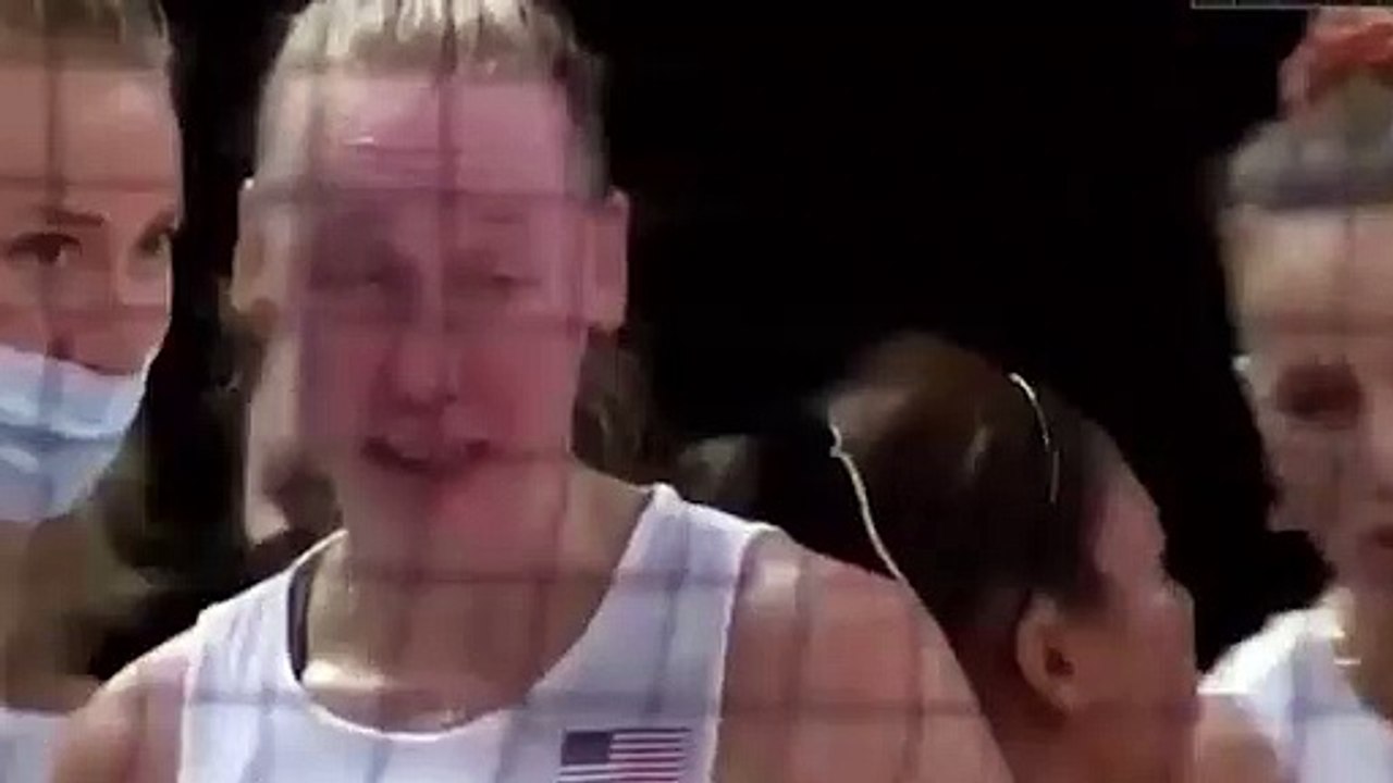 ABD-Türkiye maçında Müslüm Gürses sürprizi: Kaç Kadeh Kırıldı...