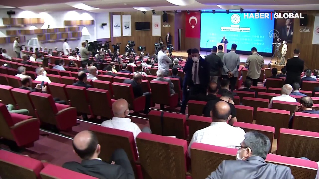Hazine ve Maliye Bakanı Lütfi Elvan'dan önemli açıklamalar
