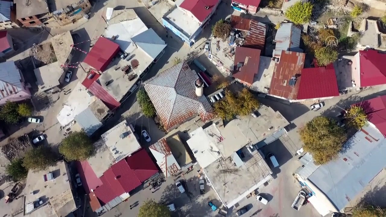 DİYARBAKIR - 'Kalpler Yetim Kalmasın Projesi' ile öksüz ve yetim çocukların evleri yenileniyor