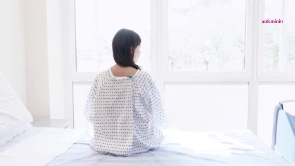 Chimène Badi souhaite se faire stériliser, les médecins refusent