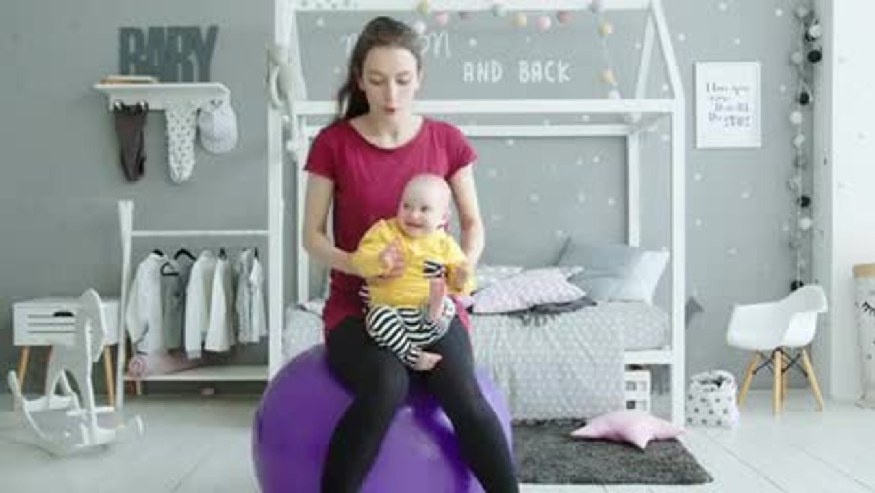 Utiliser un ballon de grossesse après la naissance de bébé