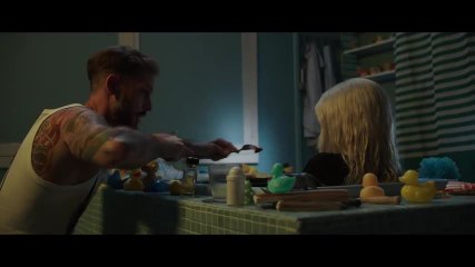 Découvrez la bande-annonce de Une sirène à Paris