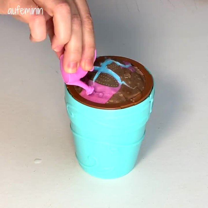 Test affil poupée qui pousse