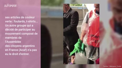 Video herunterladen: Des femmes portant du vert auraient été refoulées du Parc des Prince lors du match de foot Argentine-Ecosse