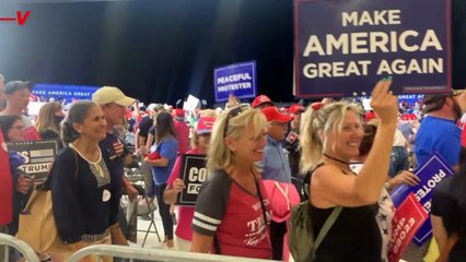 New Book Claims Trump Told Officials to 'Shoot' Protestors in the Leg and 'Crack Their Skulls'