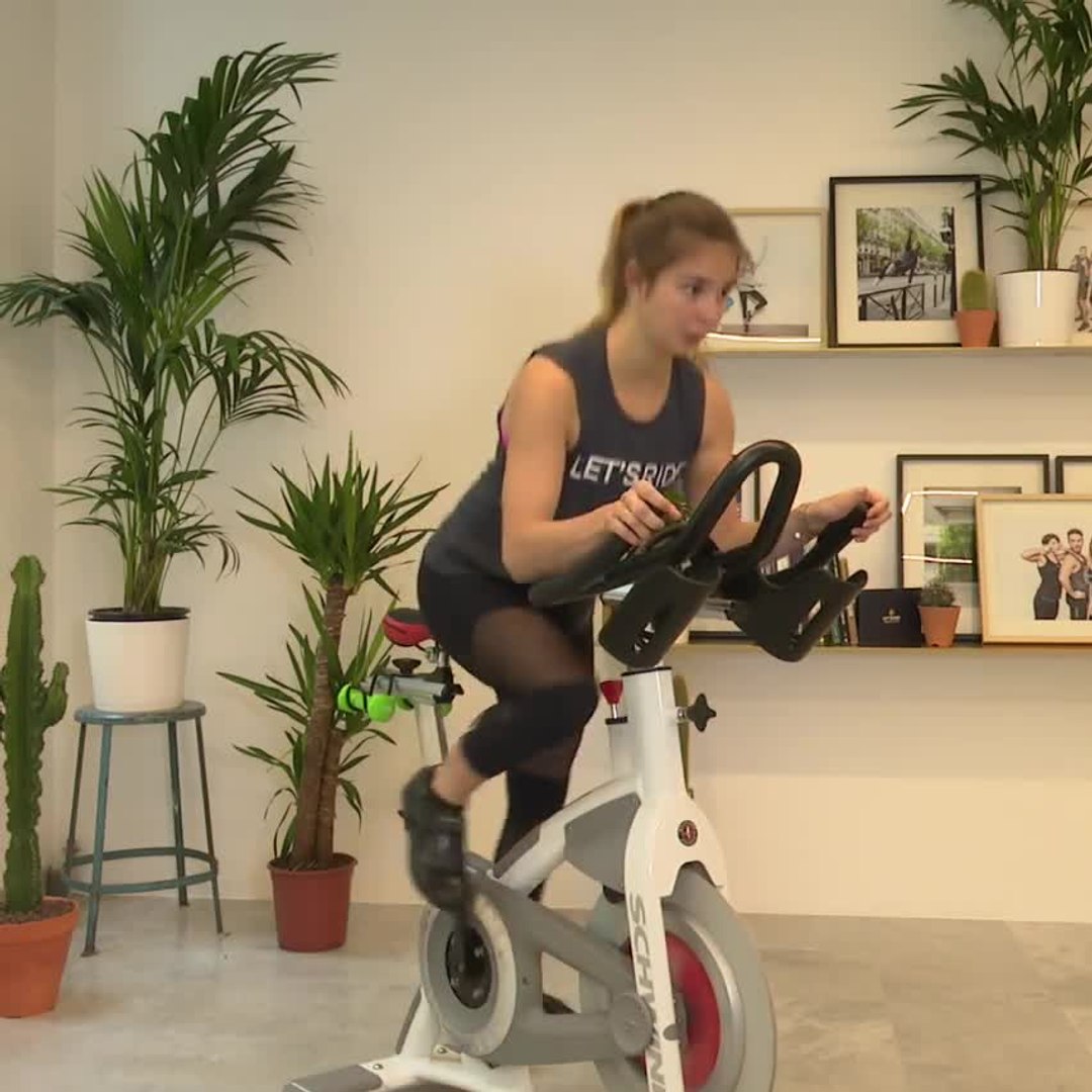 5 exercices de vélo d'appartement pour avoir de superbes jambes - Vidéo  Dailymotion
