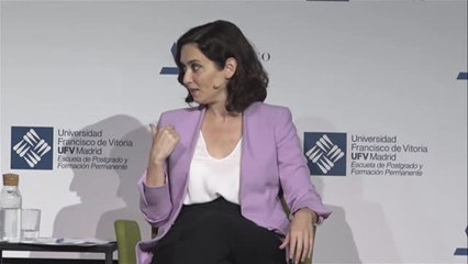 Ayuso, arropada por Aznar, dice que no se callará ante la "corruptela independentista"