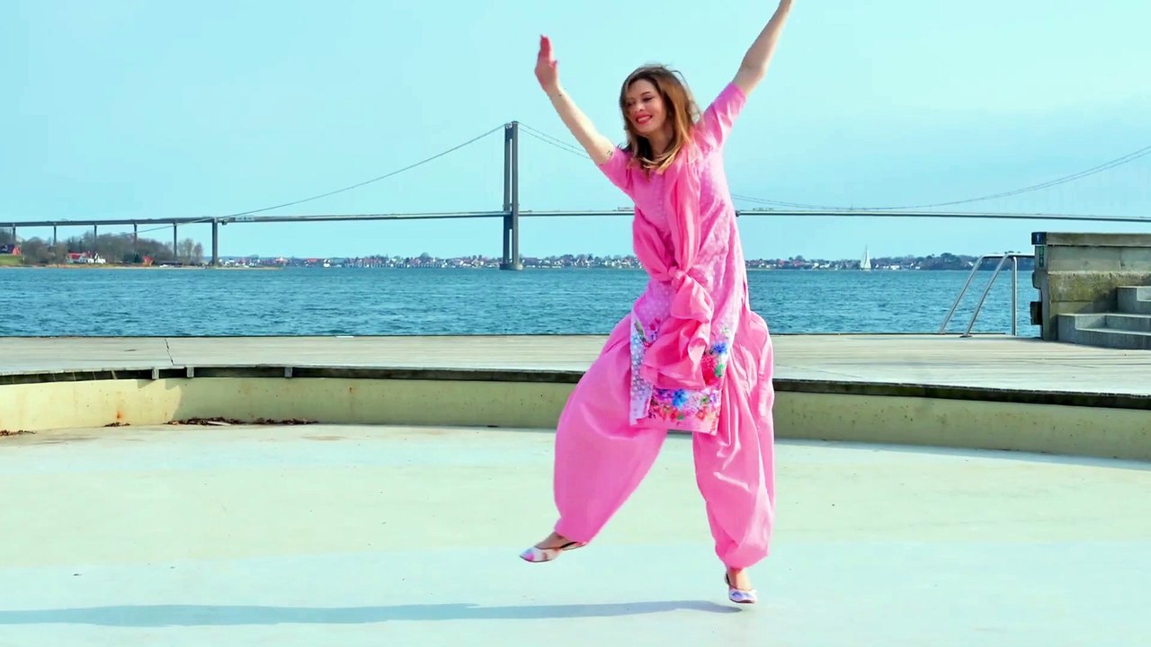 JEHRI KURI_Bhangra by Christine