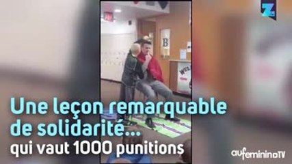 Le principal se fait raser la tête par un élève !