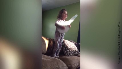 Cette fillette qui chante "Hello" va vous donner la chair de poule