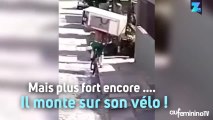 Il déménage son frigo sur son vélo !