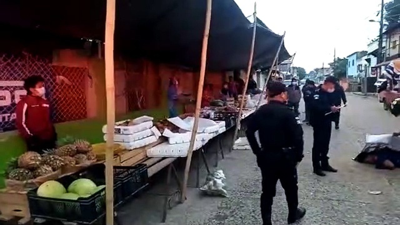 Asesinan a hombre dentro de un mercado en San Pedro Ayampuc