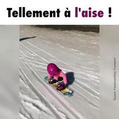 Cette petite fille est reine du snowboard