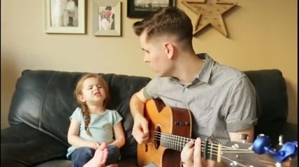 Un duo Père-Fille incroyable sur la chanson de Toy Story