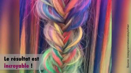 Des cheveux couleur arc-en-ciel