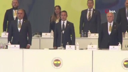 Fenerbahçe'de Ali Koç ve yönetimi ibra edildi