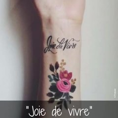 15 idées pour un tatouage au poignet