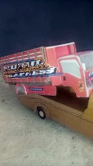 TRUK OLENG DARI KARDUS