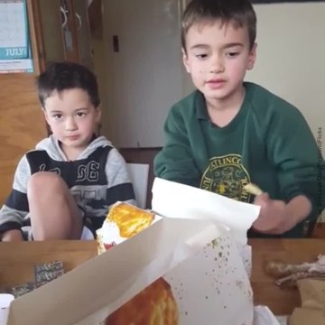 Les enfants déçus à l'annonce de la grossesse de leur mère