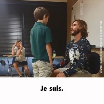 Un professeur complimente ses élèves tous les jours