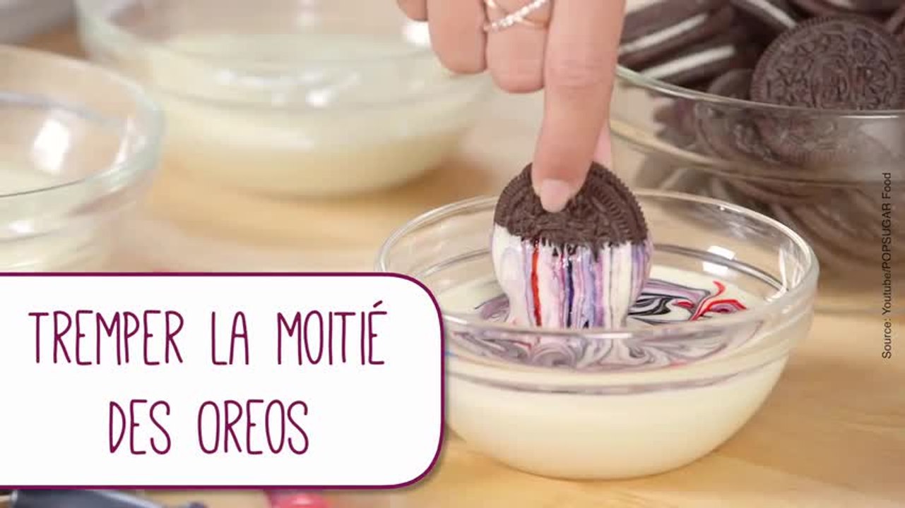 Une recette d'Oreos marbrés et colorés
