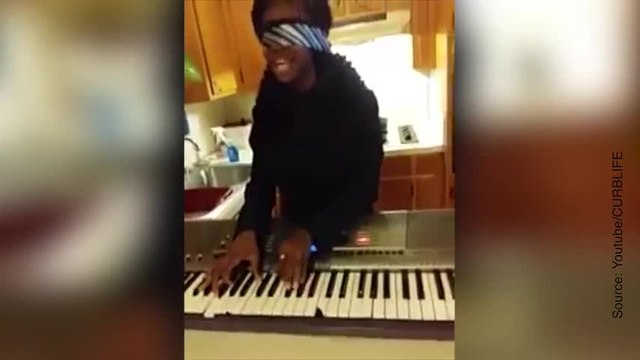 Cette jeune fille est extrêmement talentueuse !