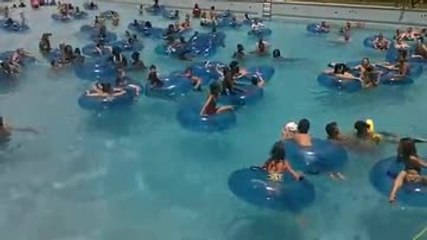 Il sauve une fillette de la noyade