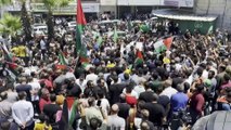 EL HALİL - Filistin makamlarınca gözaltına alındıktan sonra hayatını kaybeden Filistinli muhalif Benat toprağa verildi
