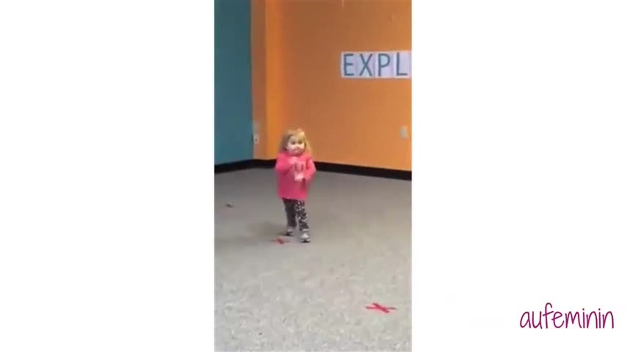 Malgré son handicap, rien ne peut empêcher cette petite fille de danser