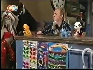 Sooty and Co S06E01 - Sherlock Sooty Rides Again