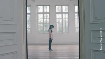 Cette danseuse va vous épater...