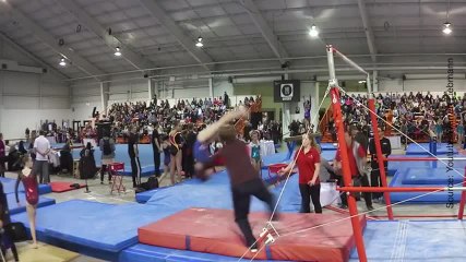 Ce coach vient de sauver la vie de sa gymnaste !