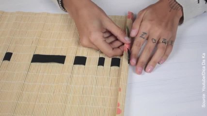 Voici un incroyable porte-pinceaux fait maison !