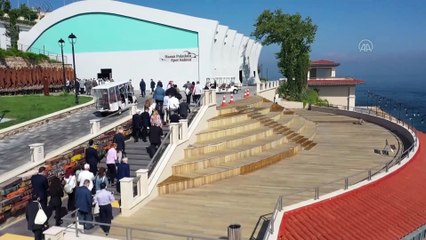 İstanbul Valiliği Demokrasi ve Özgürlükler Adası'na gezi programı düzenledi