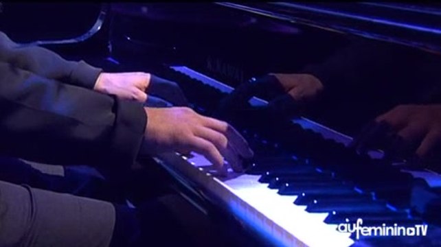 Femmes en Or 2011 : émouvante prestation live de Camelia Jordana