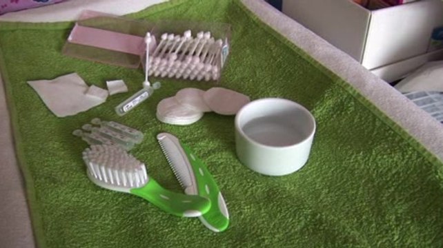 Toilette bébé : comment faire la toilette de bébé