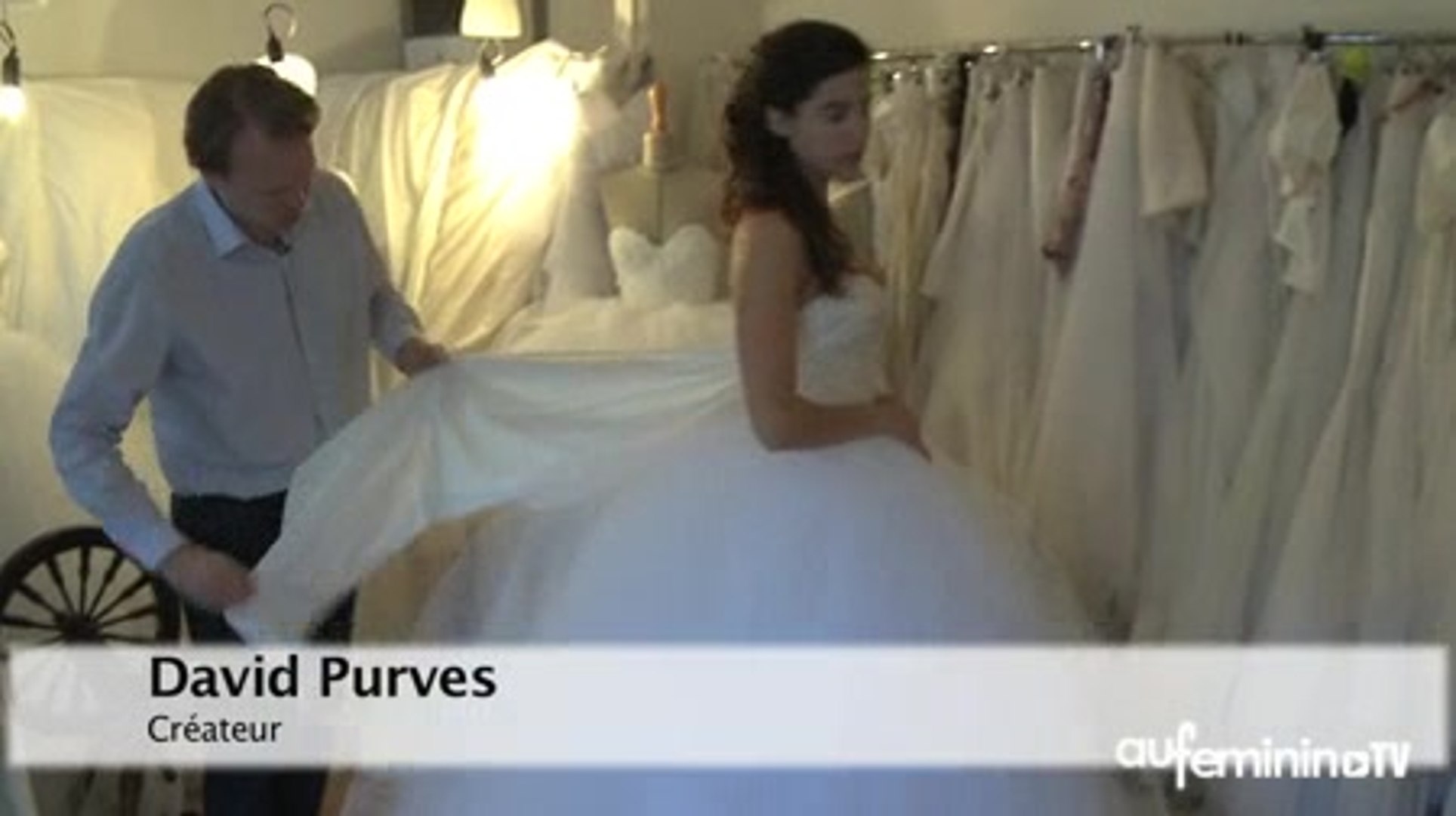 Essayages robes de mariée David Purves 2012 en vidéo - Vidéo Dailymotion