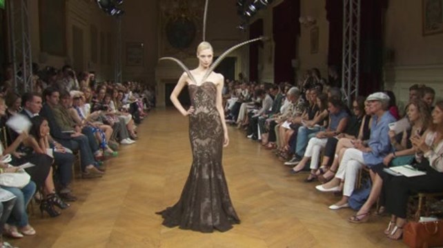 Défilé Alexis Mabille HC Automne-Hiver 2011-2012 à Paris en vidéo