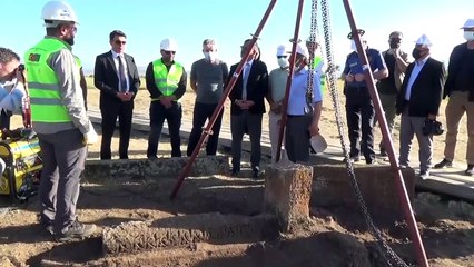 Selçuklu Mezarlığı'ndaki 100 mezar taşı daha ayağa kaldırılacak